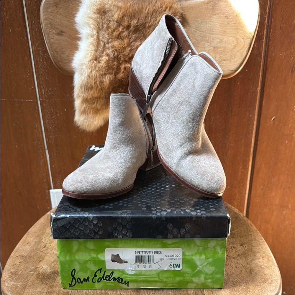 Sam Edelman Women's Putty Suede Ankle Boot